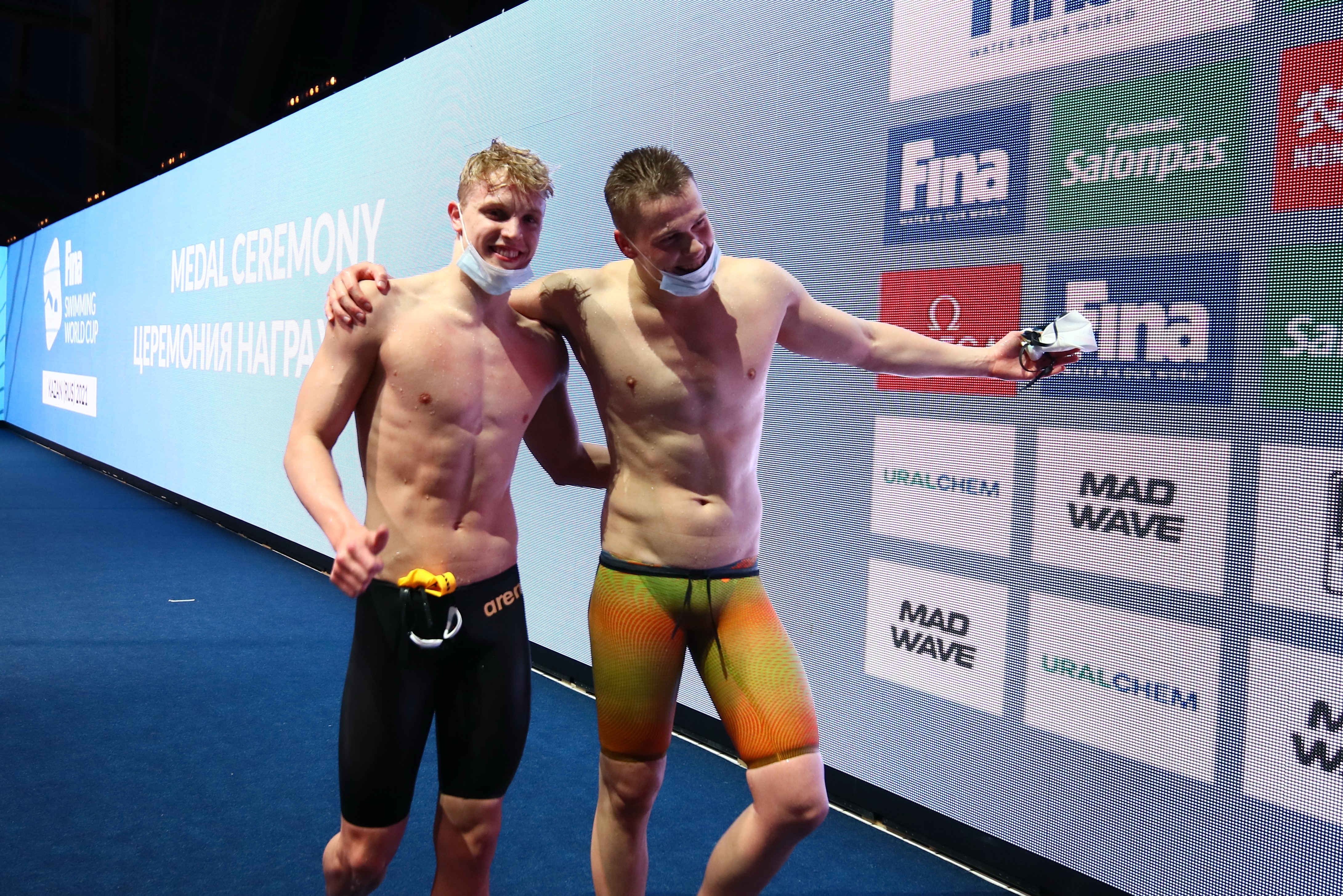 Matthew Sates wins FINA Swimming World Cup