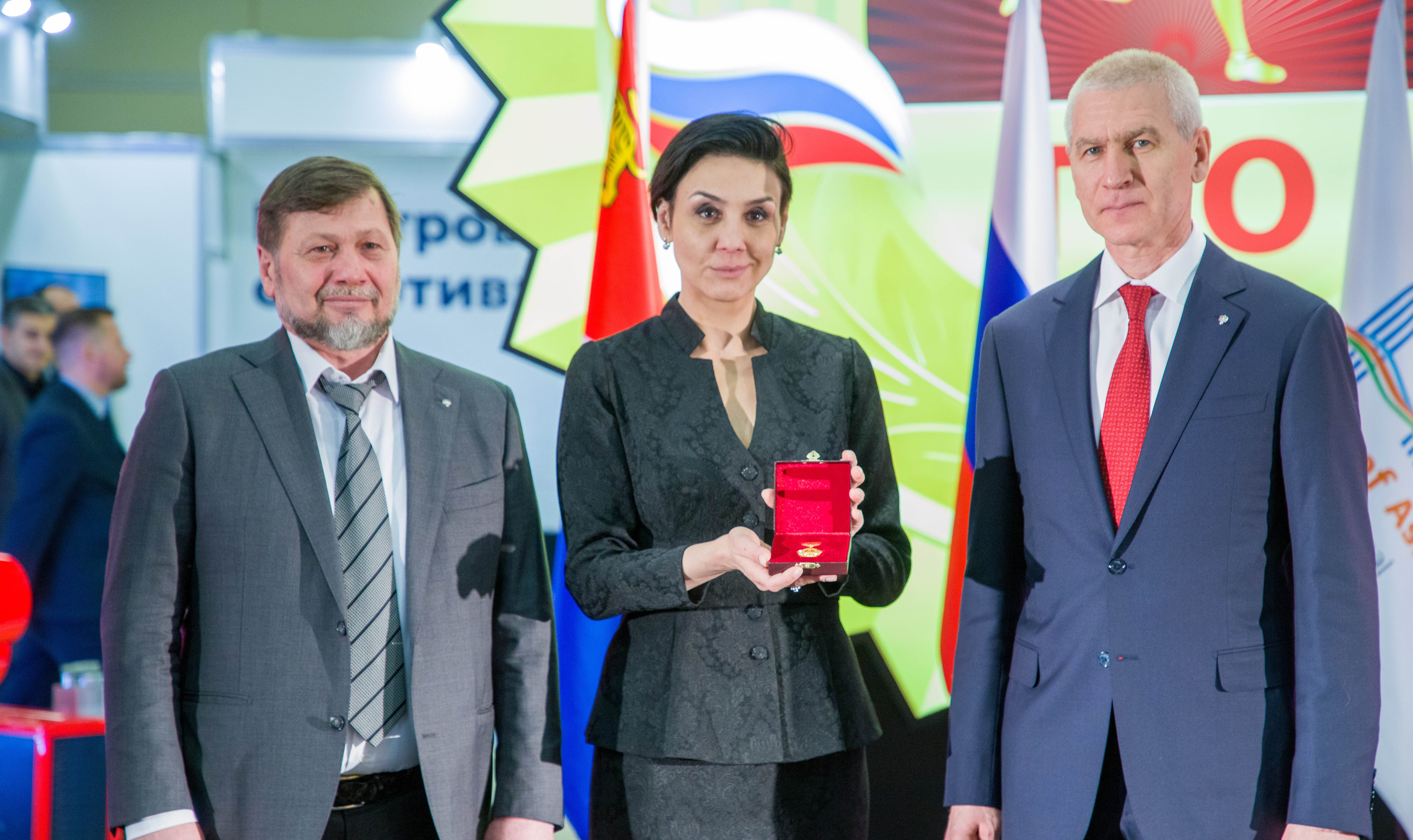 Памятную медаль «90 лет ГТО» передали в фонд Государственного музея спорта России