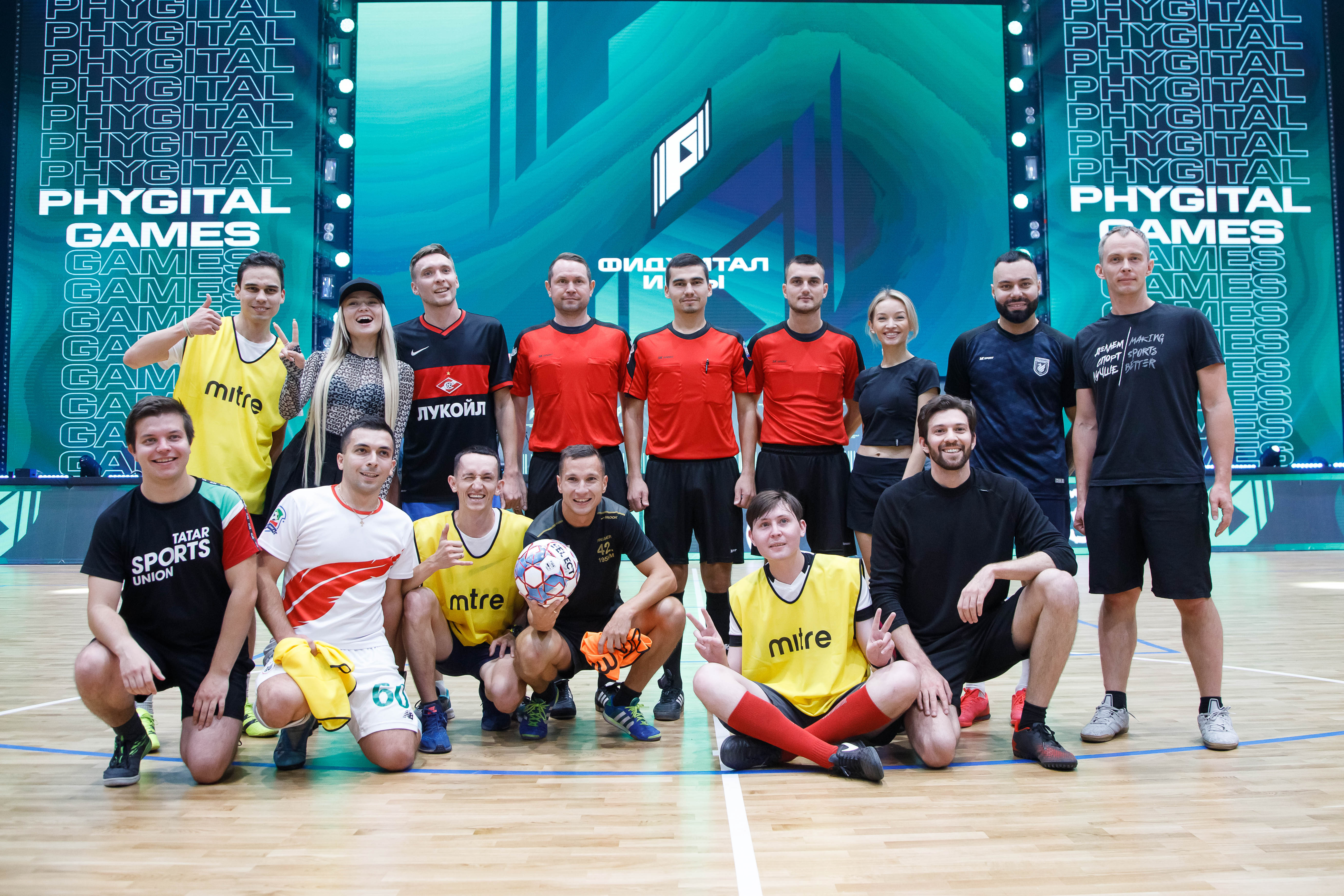 Friendly phygital football match between bloggers and media took place at the Kazan Expo