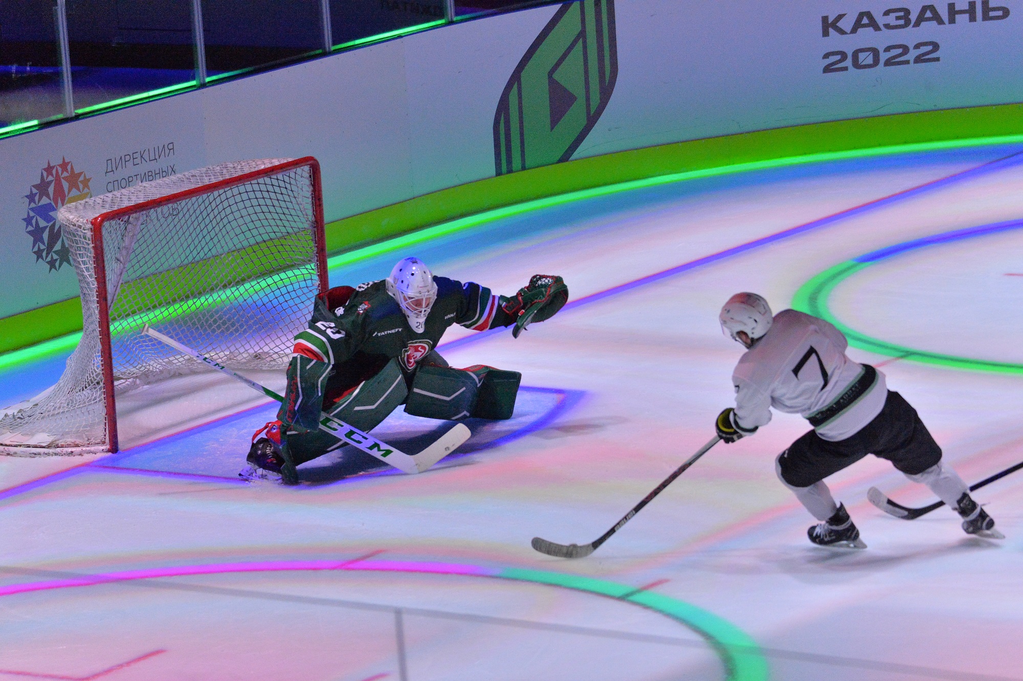 Фиджитал Игры: Naebski и Cosmos стали финалистами первого турнира по фиджитал-хоккею